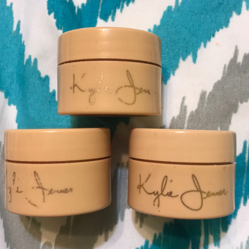 Kylie cosmetics ultra glow(Tahiti,Fiji, santorini)
